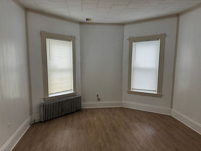 44 School -, Everett, MA 02149