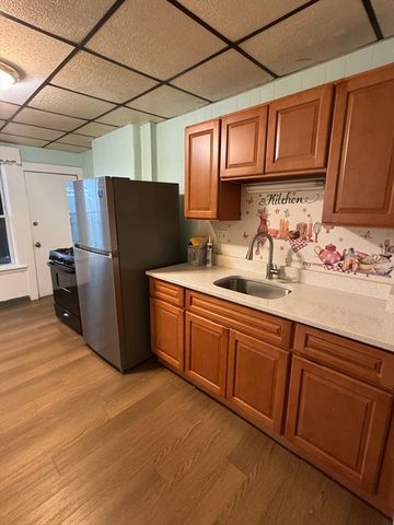 44 School -, Everett, MA 02149