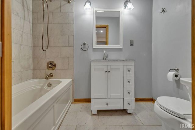 4585 E Robinson Road, Bloomington, IN 47408