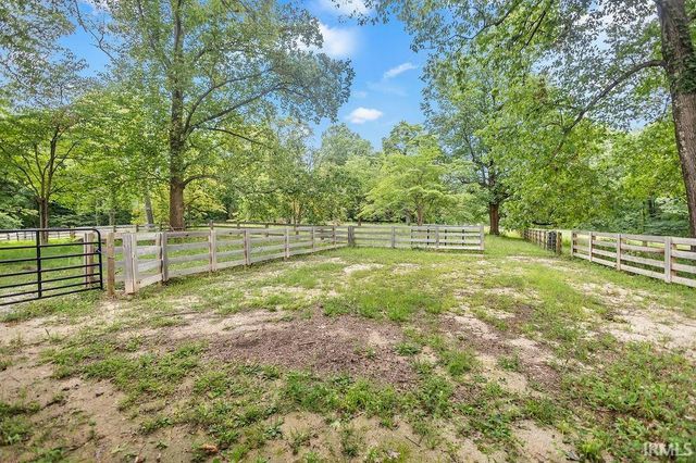 4585 E Robinson Road, Bloomington, IN 47408