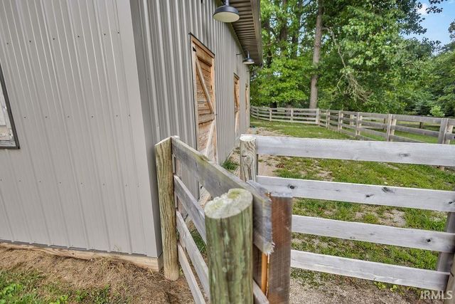 4585 E Robinson Road, Bloomington, IN 47408