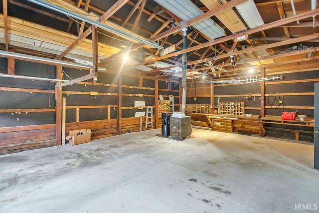 4585 E Robinson Road, Bloomington, IN 47408