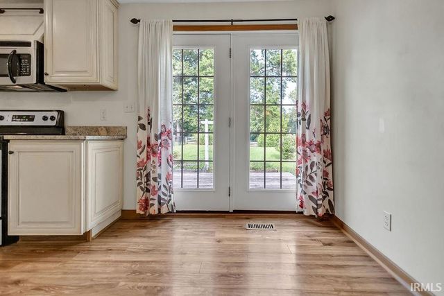 4585 E Robinson Road, Bloomington, IN 47408