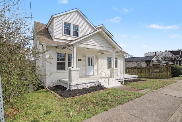 1030 28th Ave, N, Nashville, TN 37208