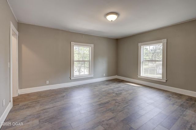 1112 S Garrison Avenue, Carthage, MO 64836