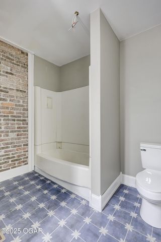 1112 S Garrison Avenue, Carthage, MO 64836