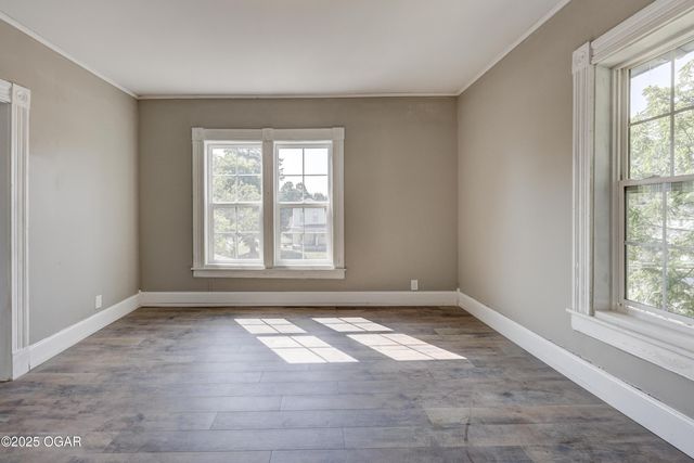 1112 S Garrison Avenue, Carthage, MO 64836