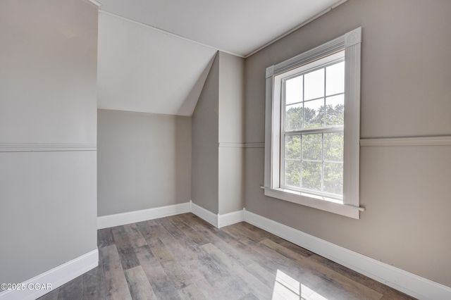 1112 S Garrison Avenue, Carthage, MO 64836