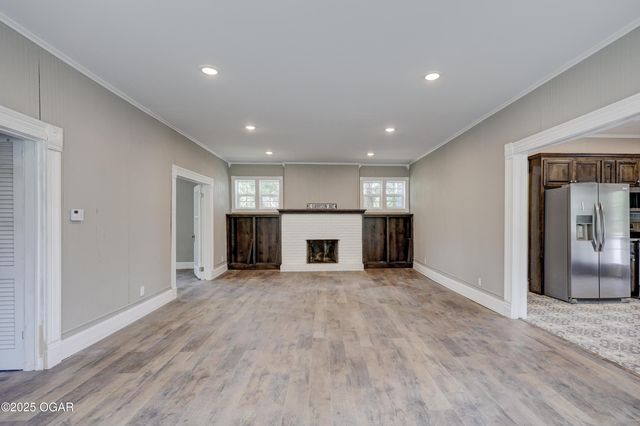 1112 S Garrison Avenue, Carthage, MO 64836