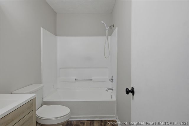 6984 Timberwood Drive, Fayetteville, NC 28314