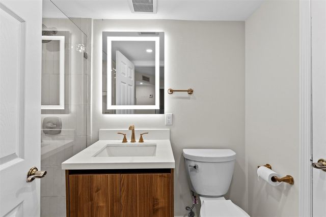 1280 S Alhambra Circle 2112, Coral Gables, FL 33146