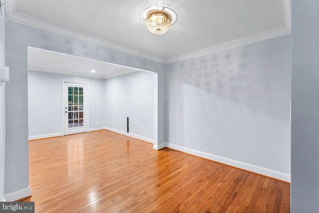 6044 SAINT MORITZ DR, Temple Hills, MD 20748