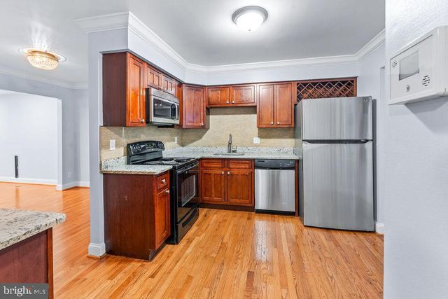 6044 SAINT MORITZ DR, Temple Hills, MD 20748