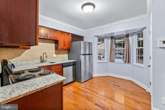 6044 SAINT MORITZ DR, Temple Hills, MD 20748