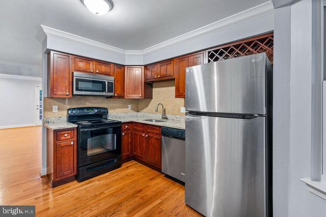 6044 SAINT MORITZ DR, Temple Hills, MD 20748