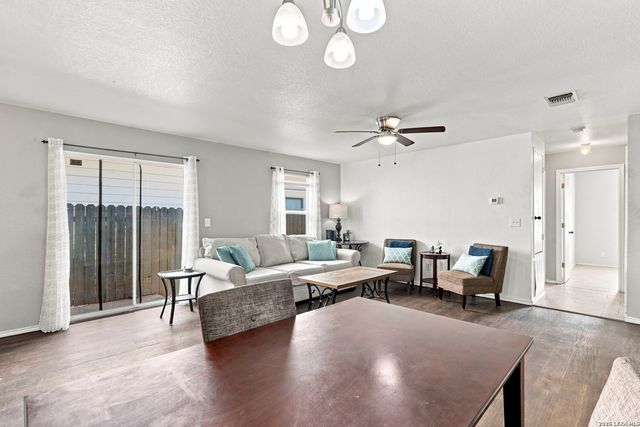 11231 Dublin Woods, San Antonio, TX 78254