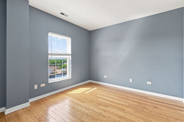 5300 N Lincoln Avenue 5C, Chicago, IL 60625