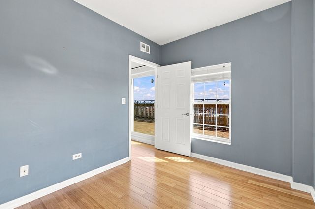 5300 N Lincoln Avenue 5C, Chicago, IL 60625