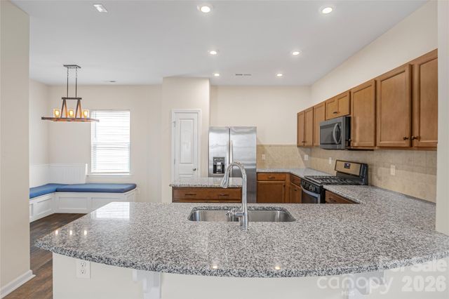 7019 Thornrose Drive, Charlotte, NC 28210