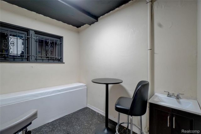 14755 fenkell Street, Detroit, MI 48227