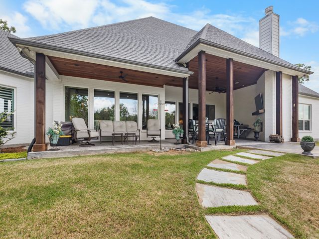377 Tananger Springs Drive, Denison, TX 75021