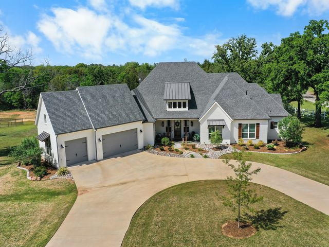 377 Tananger Springs Drive, Denison, TX 75021