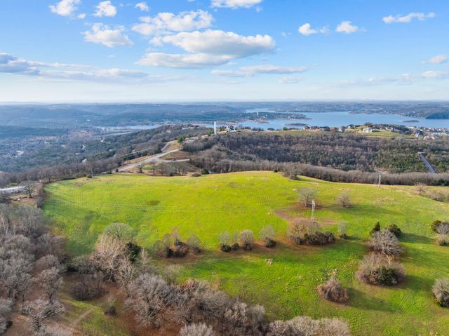 1423 State Hwy 265, Hollister, MO 65672