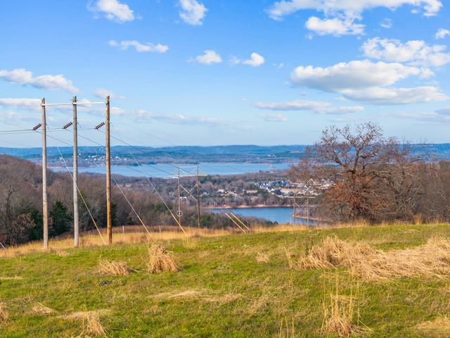 1423 State Hwy 265, Hollister, MO 65672