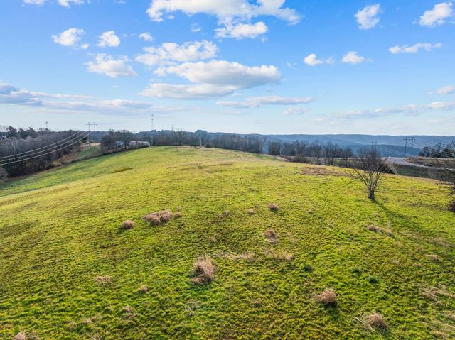 1423 State Hwy 265, Hollister, MO 65672