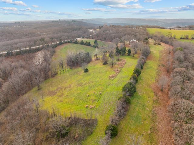 1423 State Hwy 265, Hollister, MO 65672