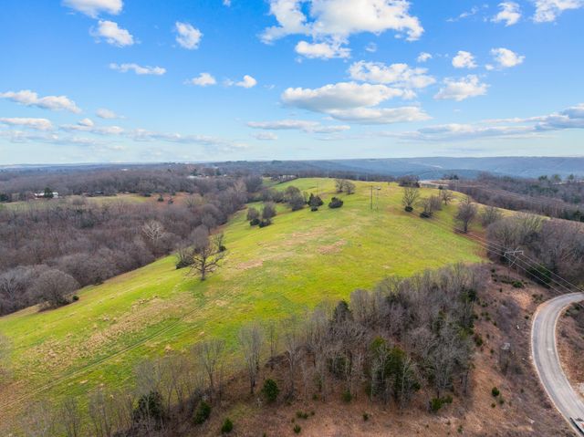 1423 State Hwy 265, Hollister, MO 65672