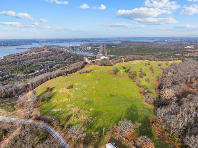 1423 State Hwy 265, Hollister, MO 65672