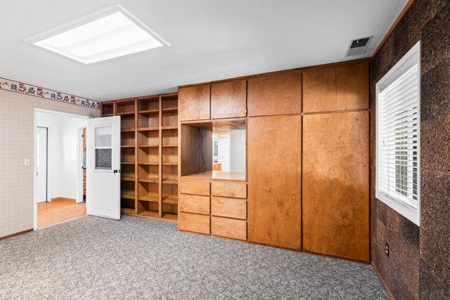 20592 Ayers Rd, Escalon, CA 95320