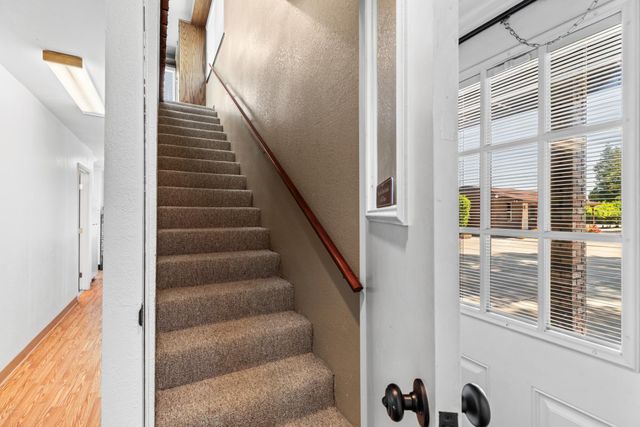 20592 Ayers Rd, Escalon, CA 95320