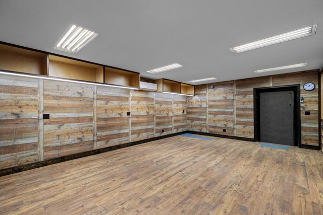 20592 Ayers Rd, Escalon, CA 95320