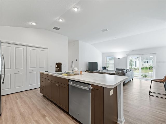 1642 ECHOLS COURT, The Villages, FL 34762