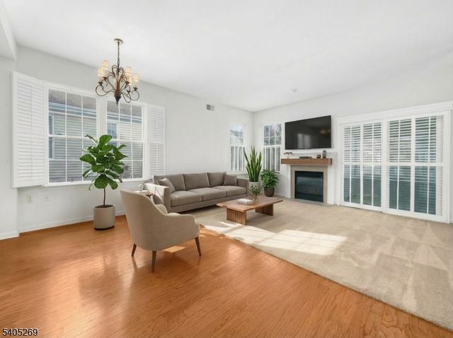 14 Stafford Ln, White Twp., NJ 07823