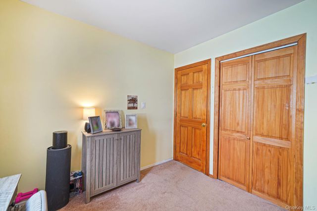 158 Spiral Road, Holtsville, NY 11742