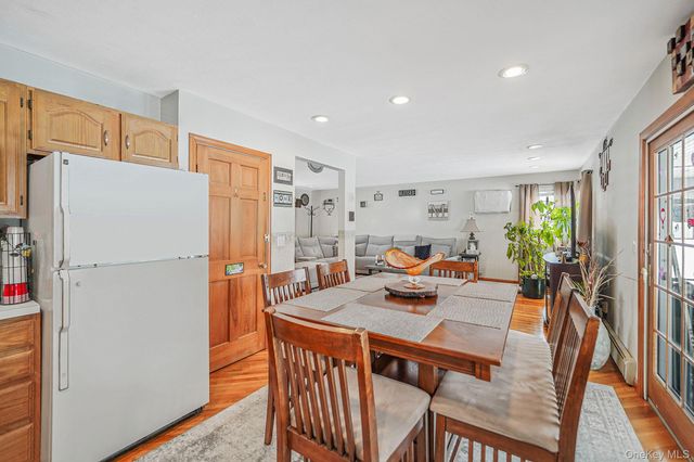 158 Spiral Road, Holtsville, NY 11742