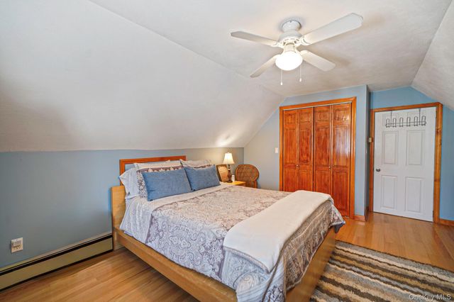 158 Spiral Road, Holtsville, NY 11742