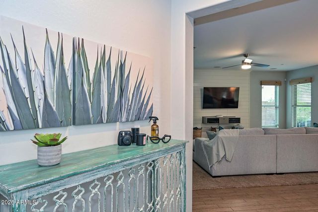 13379 W CREOSOTE Drive, Peoria, AZ 85383