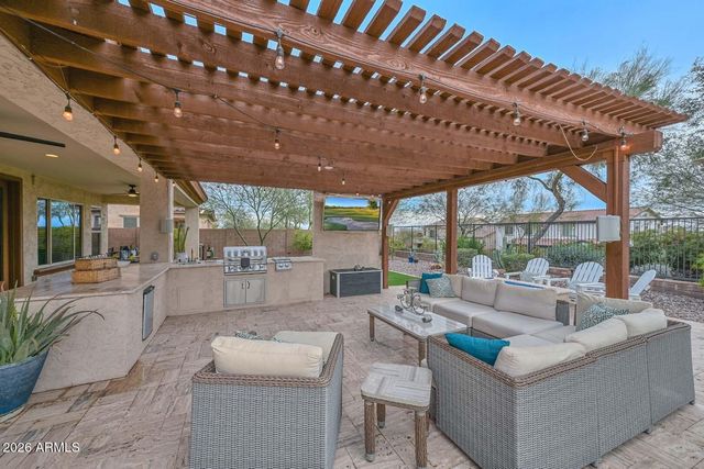 13379 W CREOSOTE Drive, Peoria, AZ 85383