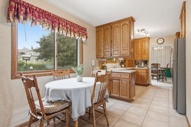 2623 Riviera Drive N, White Bear Lake, MN 55110
