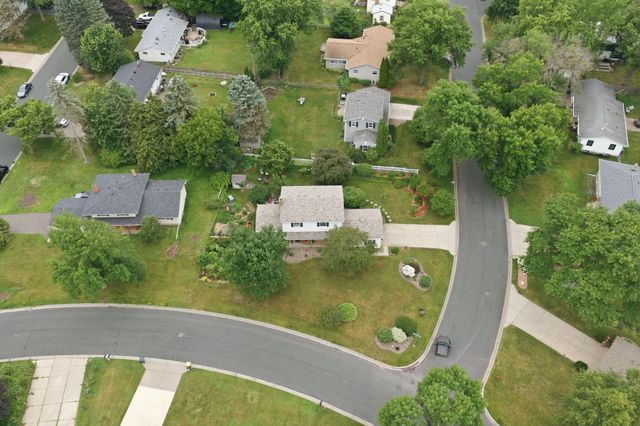 2623 Riviera Drive N, White Bear Lake, MN 55110