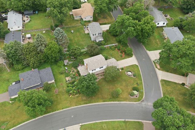 2623 Riviera Drive N, White Bear Lake, MN 55110