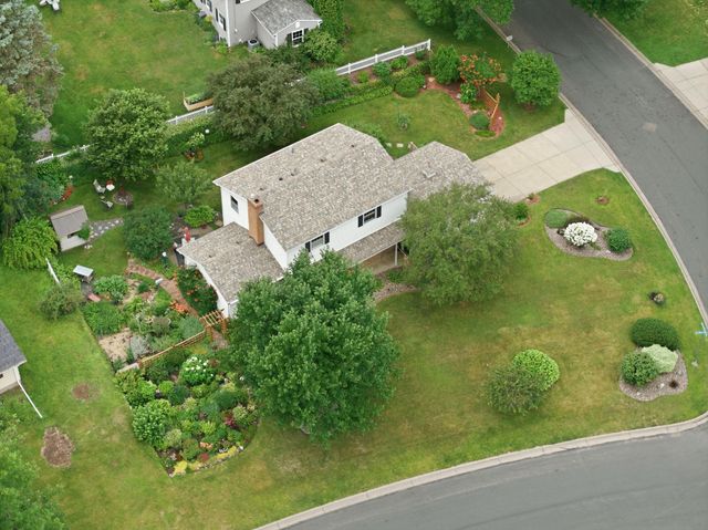 2623 Riviera Drive N, White Bear Lake, MN 55110