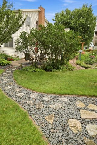 2623 Riviera Drive N, White Bear Lake, MN 55110