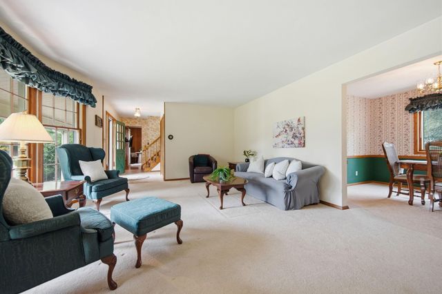 2623 Riviera Drive N, White Bear Lake, MN 55110