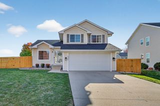 800 SE Melrose Drive, Waukee, IA 50263