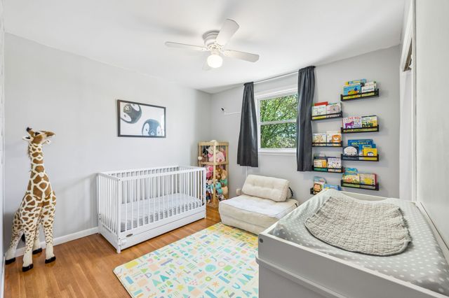 239 Sterling Rd, Hendersonville, TN 37075